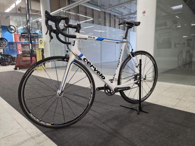 Cervelo R3 58cm (6.9kg) maantiepyörä käytetty