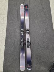 Kneissl Rock Star 94 (179 cm) laskettelusukset sis. siteet