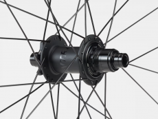 Bontrager Line Comp 30 TLR Boost 29" takakiekko