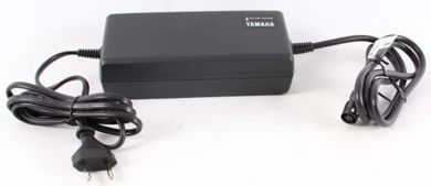 Yamaha E-bike laturi 36V 4A